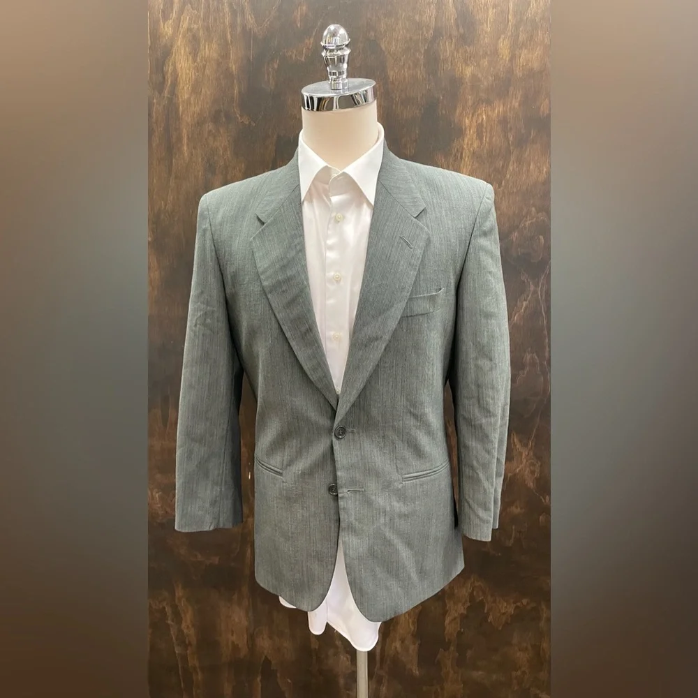 valentino UOMO Made in Italy Vintage 2-Button Wool Suit Jacket in Gray Size 40 R